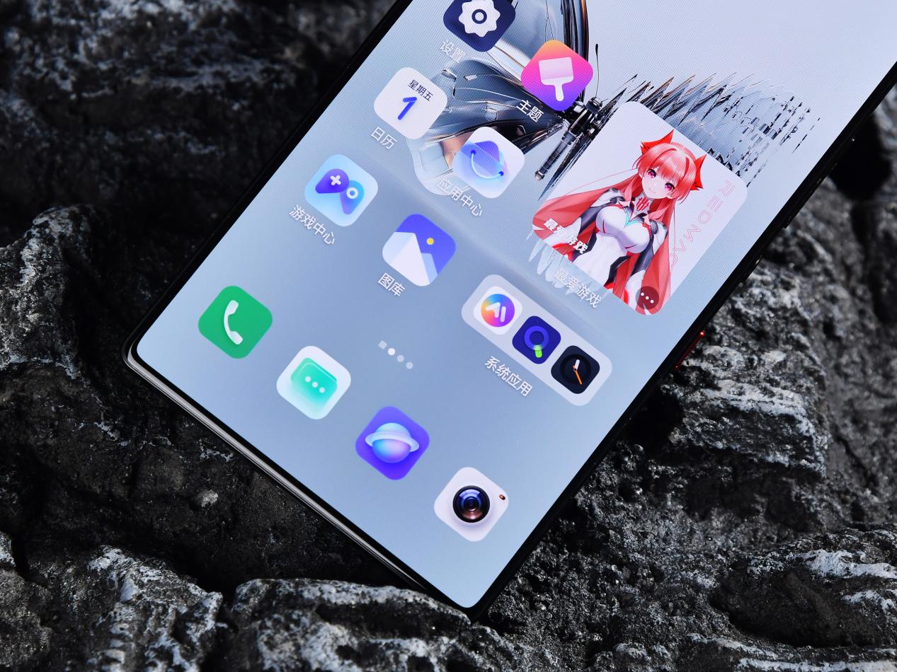 红魔10 PRO+全面评测：送给热爱游戏玩家的一份礼物