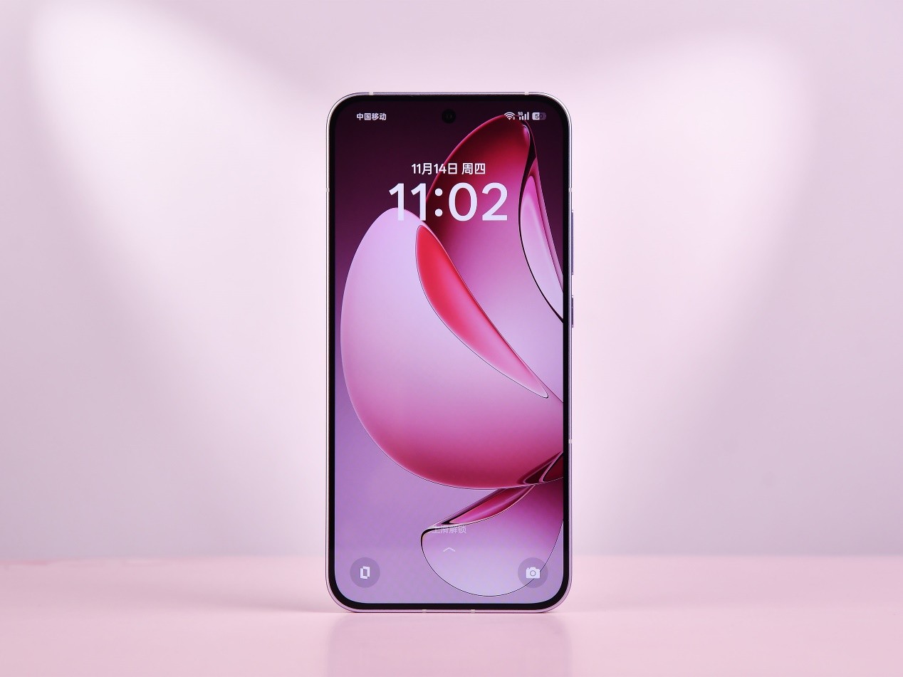 更适合年轻人的超美小直屏 OPPO Reno13全面评测