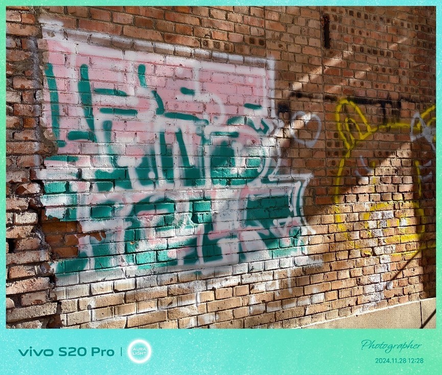 vivo S20 Pro全面评测：猛料狂堆，轻薄紧追