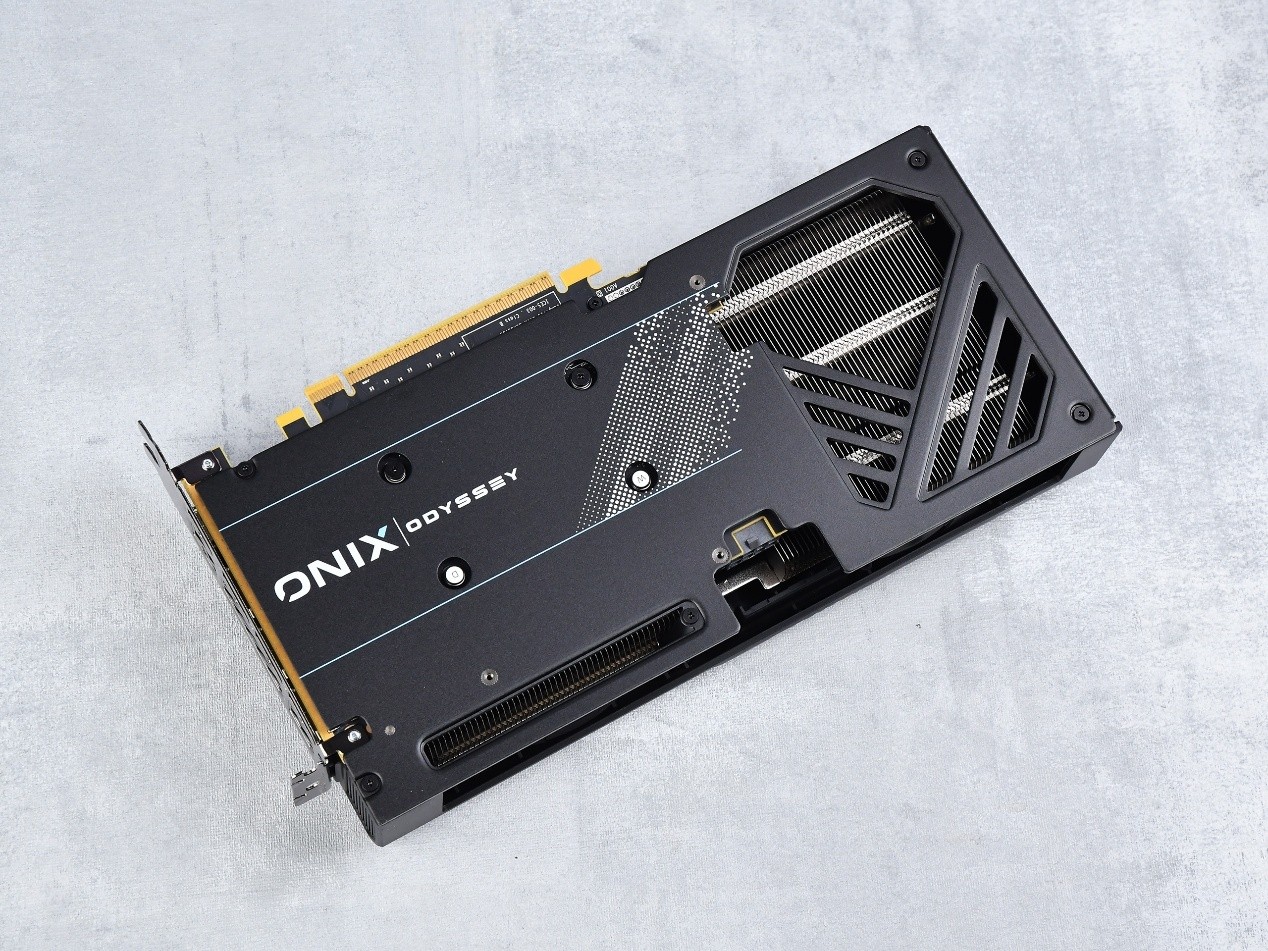 RTX4060杀手 2000元档神卡 ONIX Odyssey 征途 B580显卡评测
