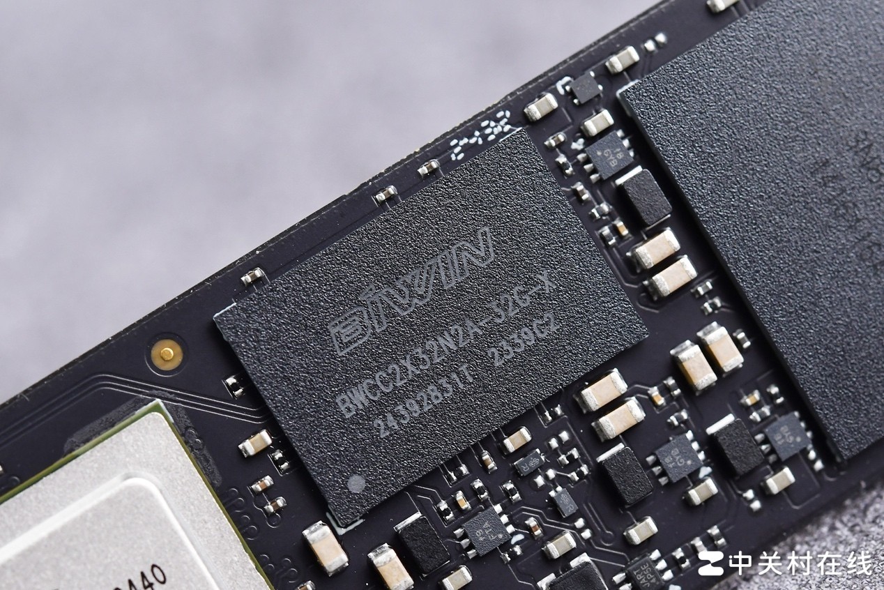 佰维X570 PRO天启4TB PCIe5.0固态硬盘评测 “满血”Gen5稳了