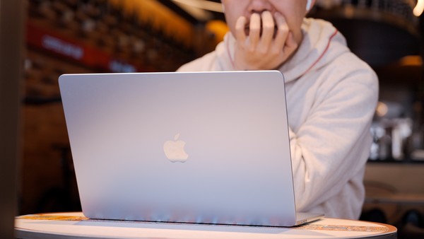 15英寸MacBook Air