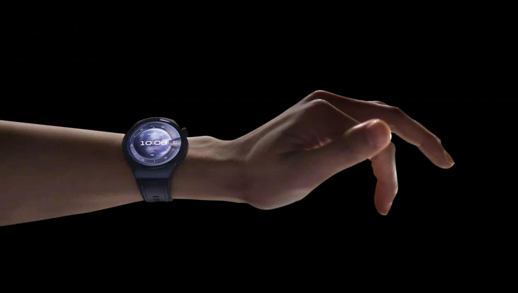 华为WATCH 5评测：首款鸿蒙AI+麒麟+5G智能手表 2025必入之选