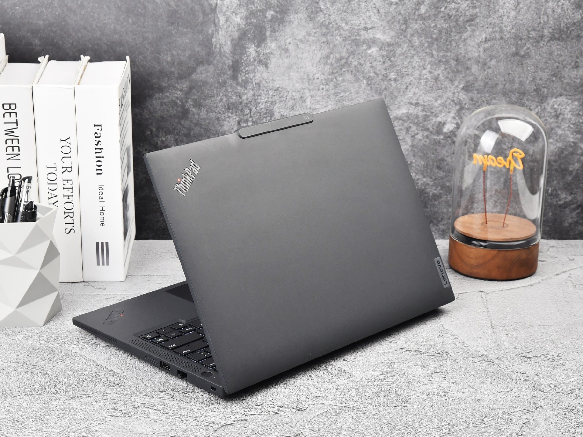 Win11四大新功能加持改善应用体验！ThinkPad T14 Gen 6 AI元启版评测