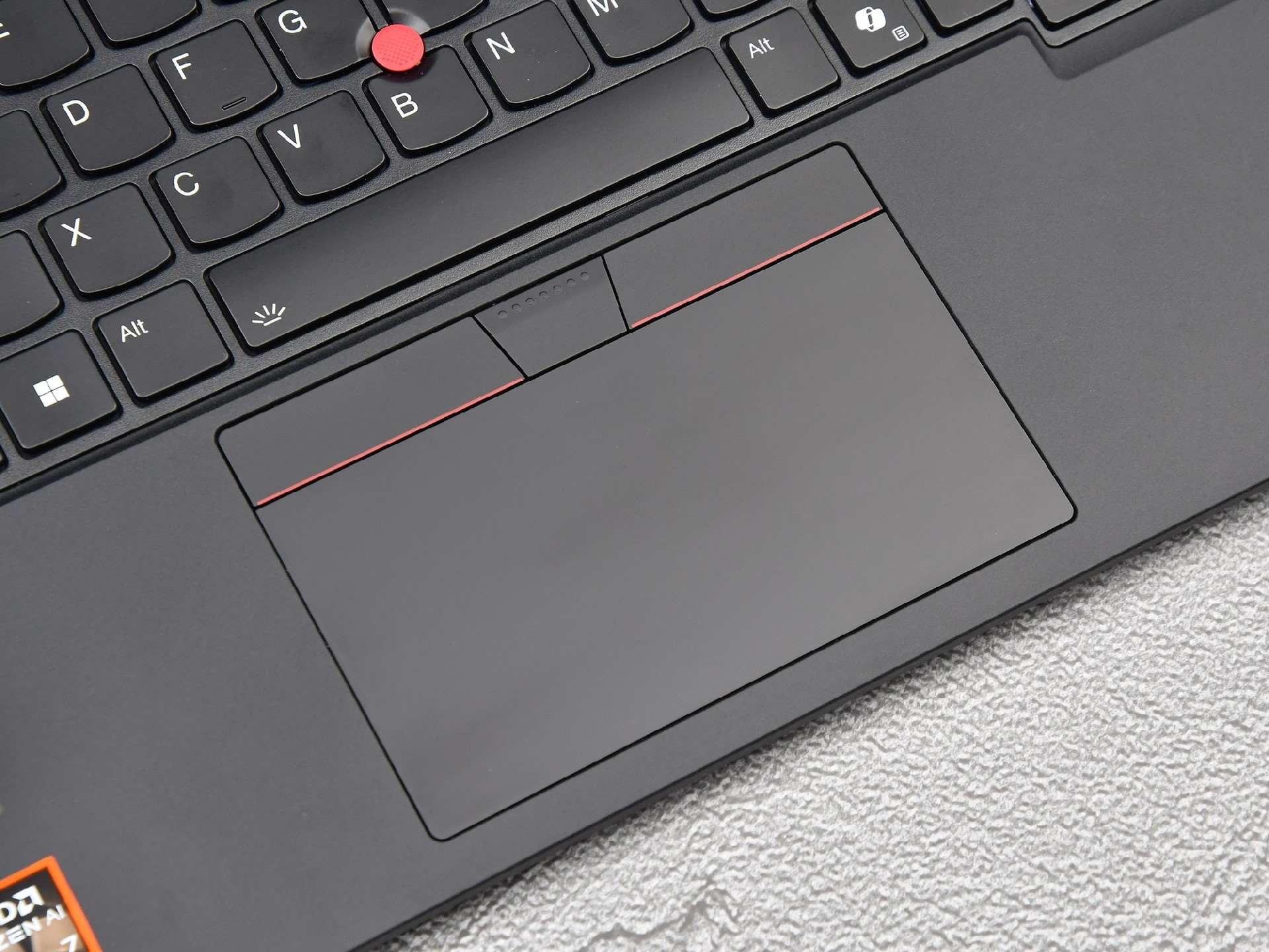 Win11四大新功能加持改善应用体验！ThinkPad T14 Gen 6 AI元启版评测