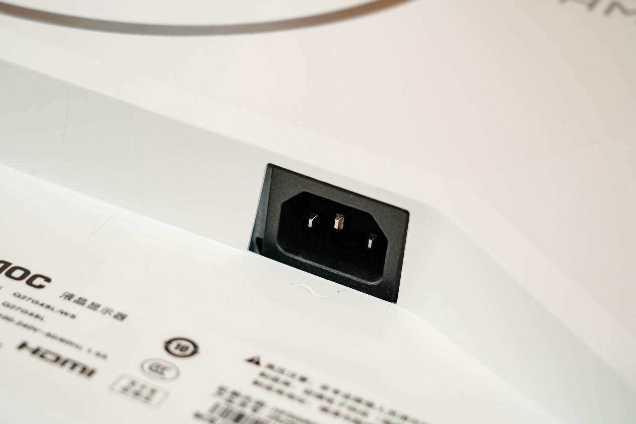 AOC Q27G4SL/WS显示器评测：爱瞳护眼 疾速先锋