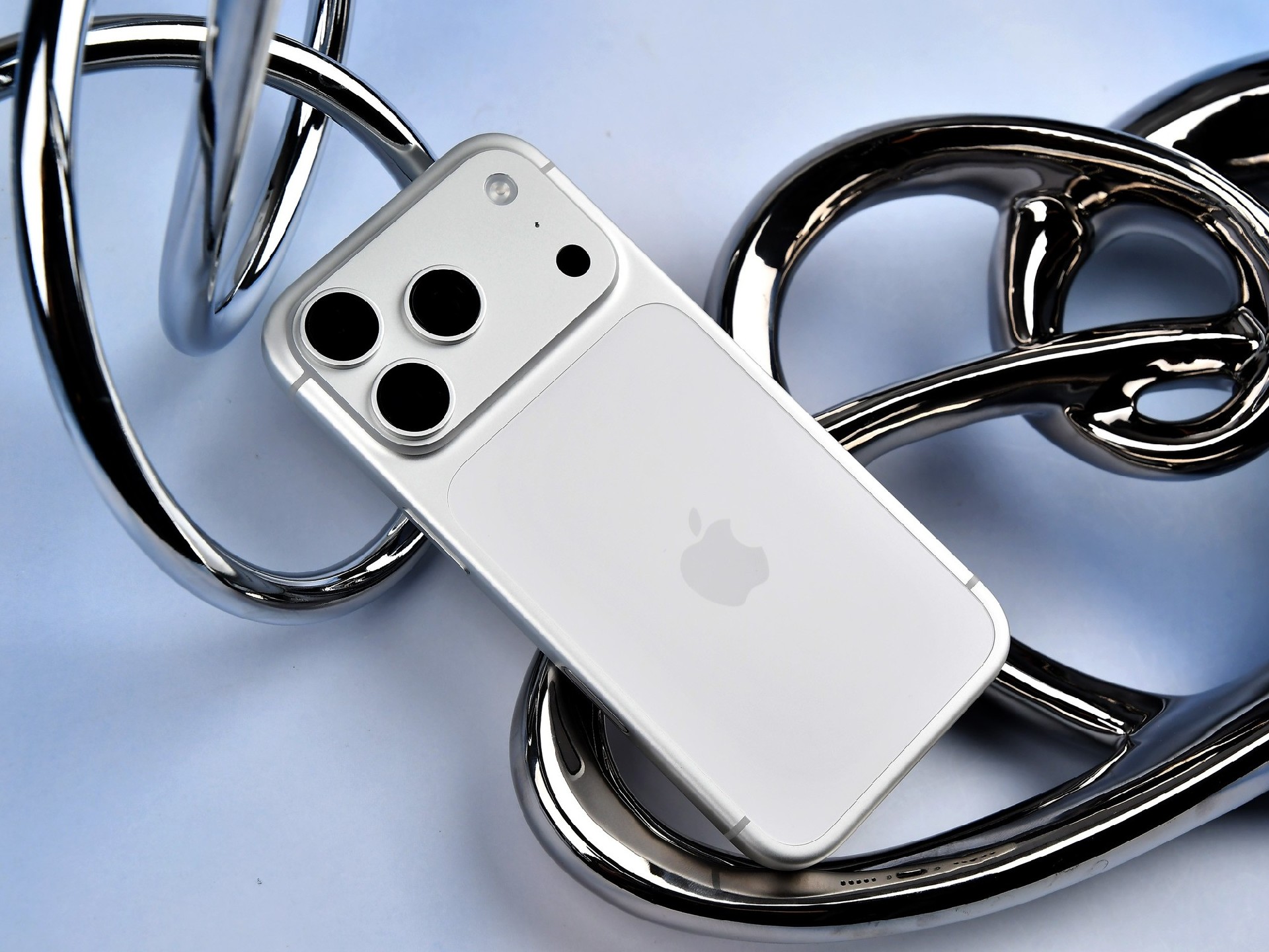 iPhone 17 Pro首发上手：专业影像创作者的视频利器