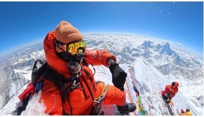 华为苹果手表巅峰对决，谁能称霸2025年腕上科技