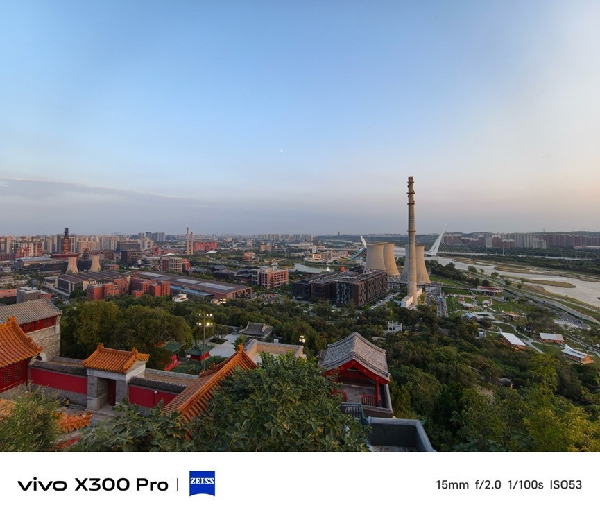 vivo X300 Pro全面评测：旗舰不止在影像