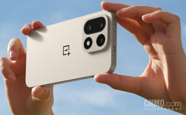 曝一加15将于11月13日全球发布 配第五代骁龙8至尊版