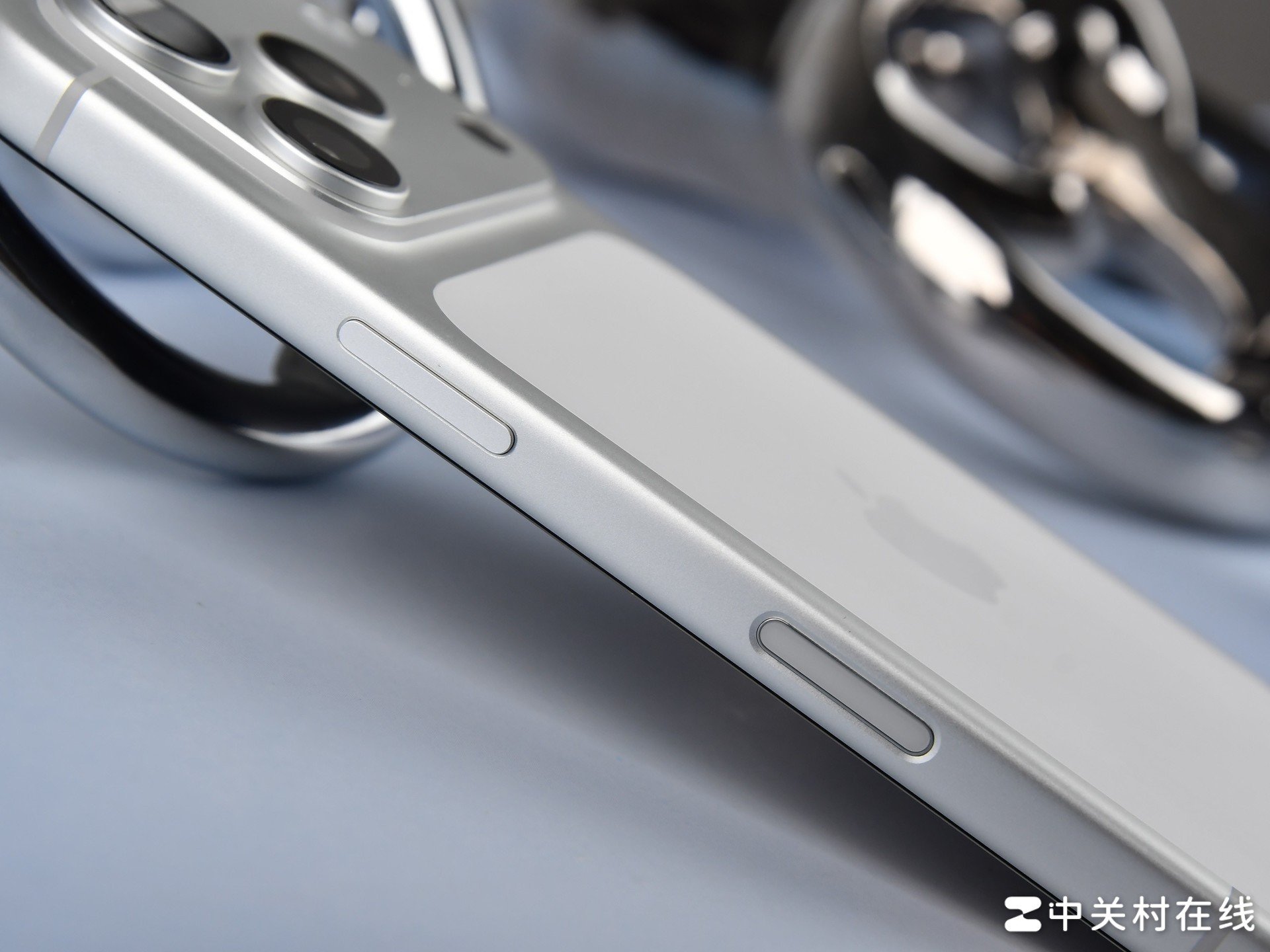 iPhone 18 系列前瞻:十项升级能否打动“钉子户”?