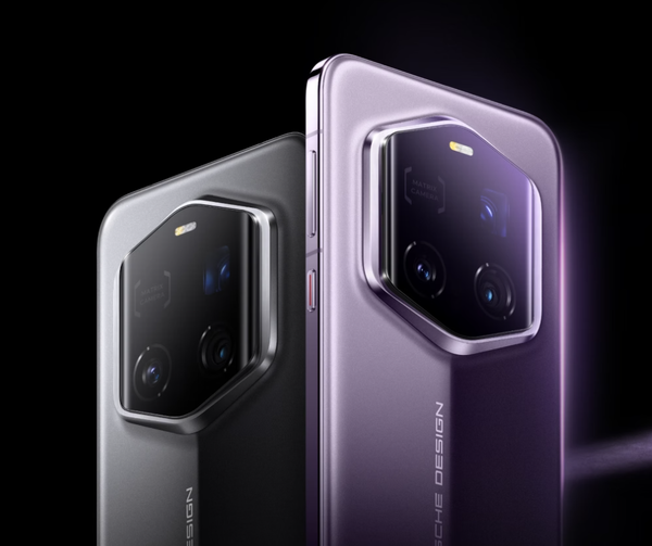 荣耀Magic 8 RSR超大杯通过国家认证 支持卫星通信 荣耀Magic 8 RSR超大杯通过国家认证 支持卫星通信