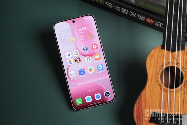 荣耀500 Pro评测：长板更长！数字系列重回巅峰