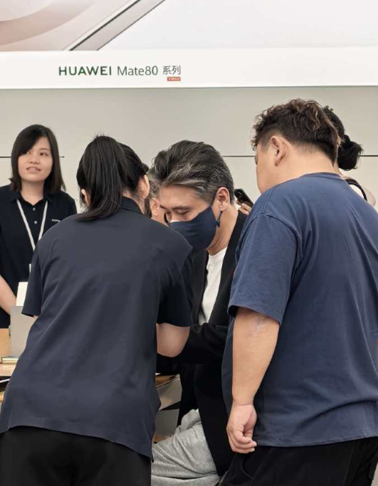 用实力打破刻板印象 华为Mate X7重塑折叠屏可靠标杆