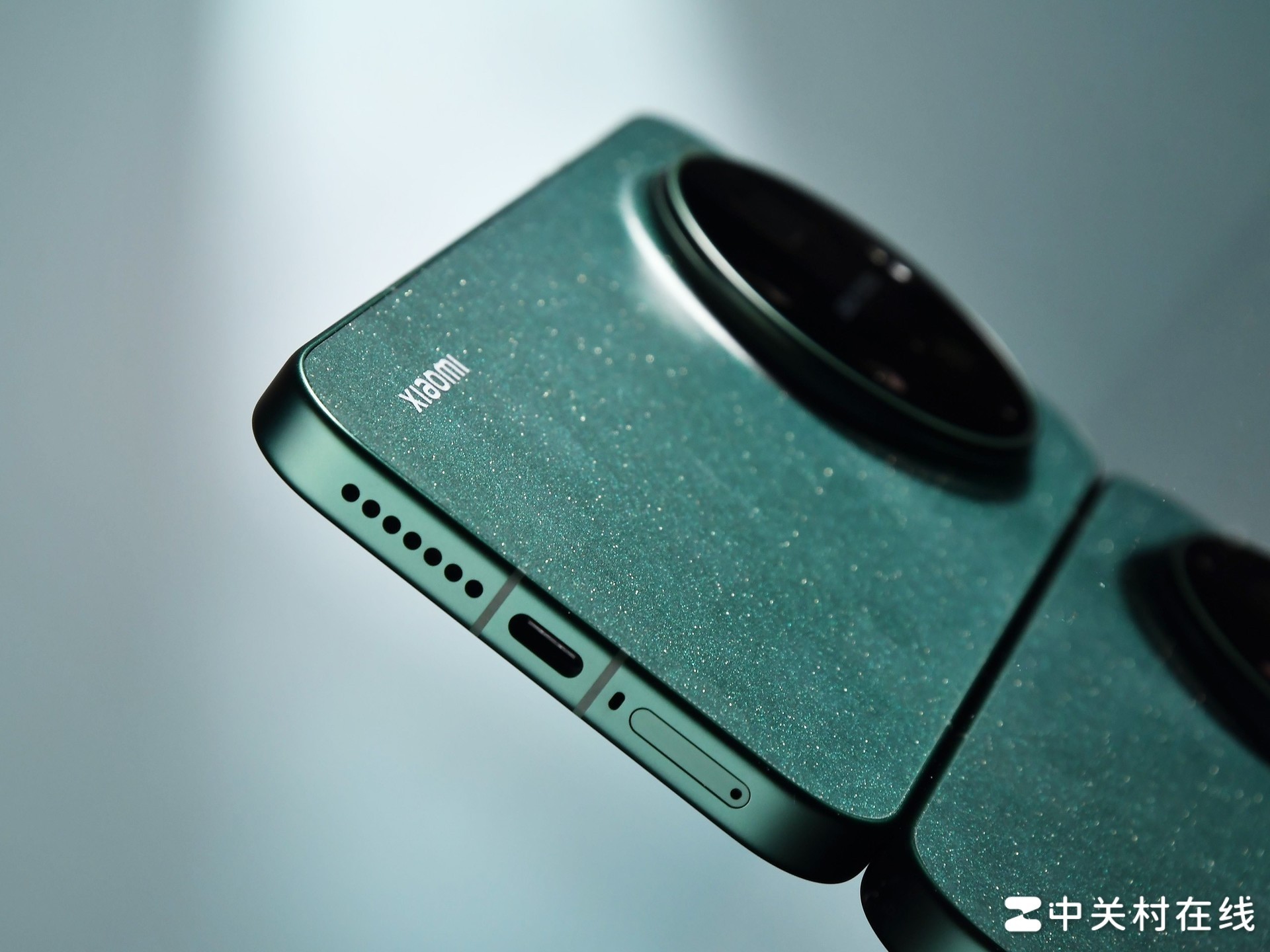 小米17 Ultra系列体验 情绪价值向左,全能旗舰向右