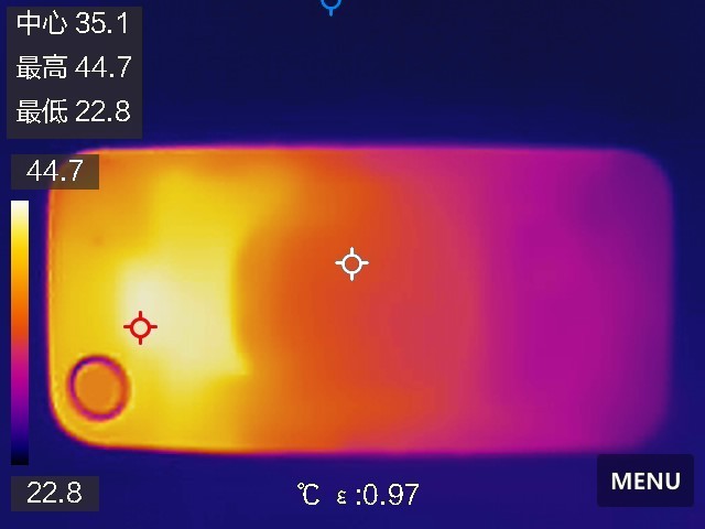 iPhone Air游戏实测：轻薄旗舰能否战胜崩铁黄金时刻？