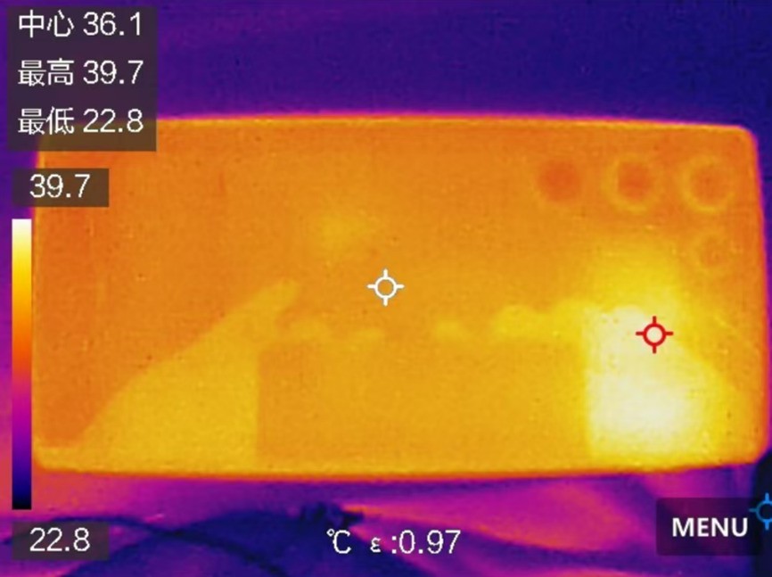 红魔11 AIR全面评测：轻薄高颜值的“掌中PC”