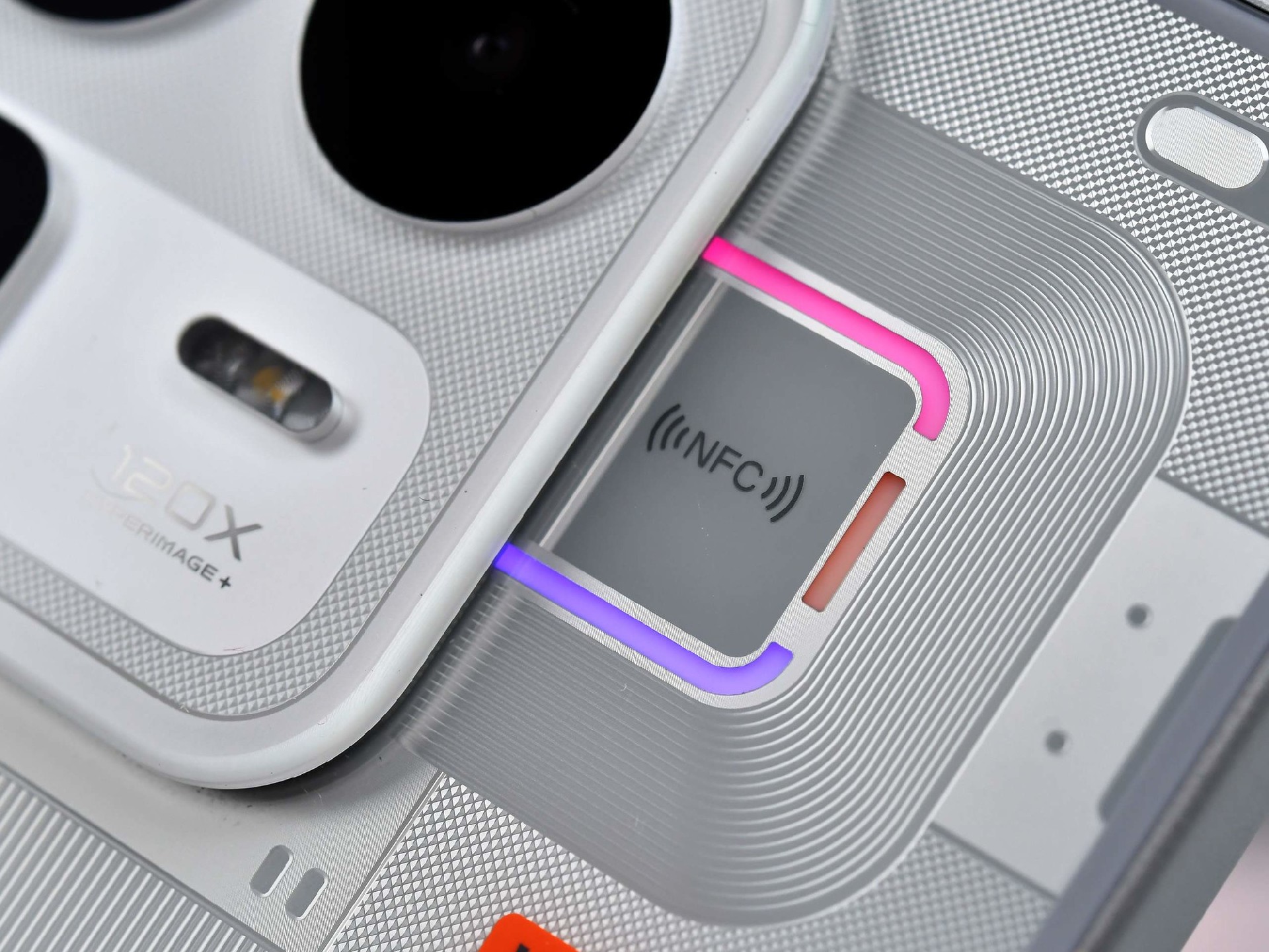 真我Neo8全面评测:越级还是开挂?这次性能设计全拉满