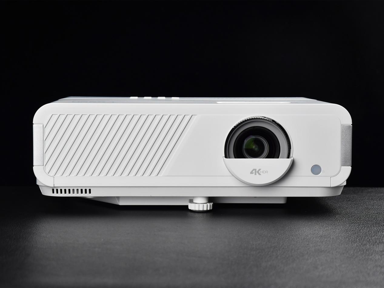 4K激光巨幕！优派LX720-4KC深度评测：观影游戏双巅峰