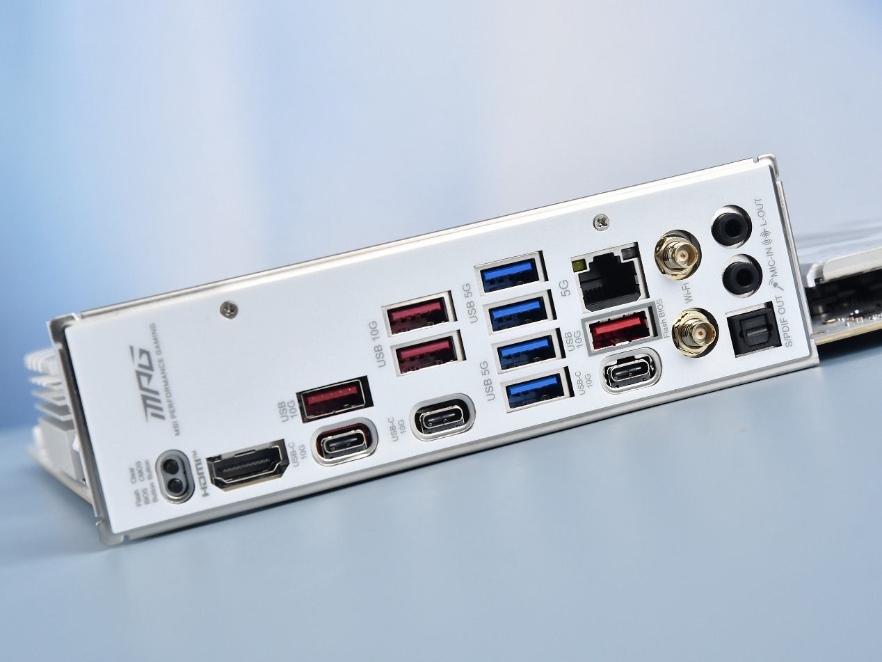 微星MPG B850M EDGE TI MAX WIFI主板评测:银白刀锋战力拉满