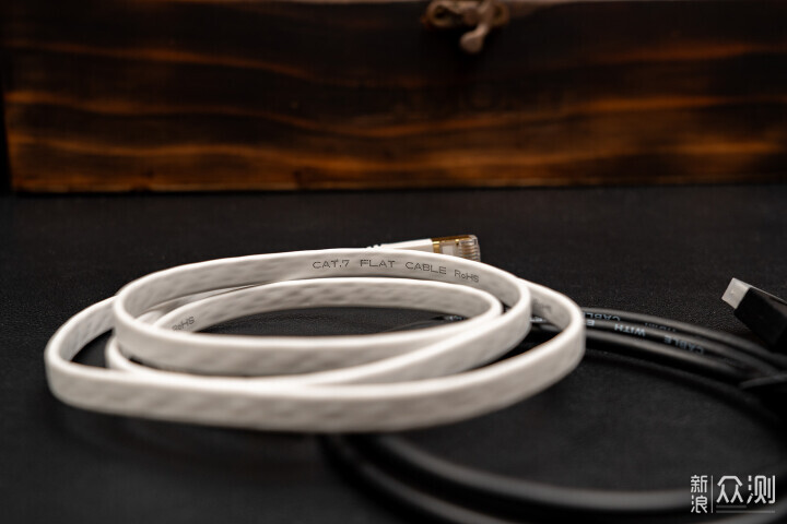 NAS竟然也能随身带!极空间私有云T2体验_新浪众测