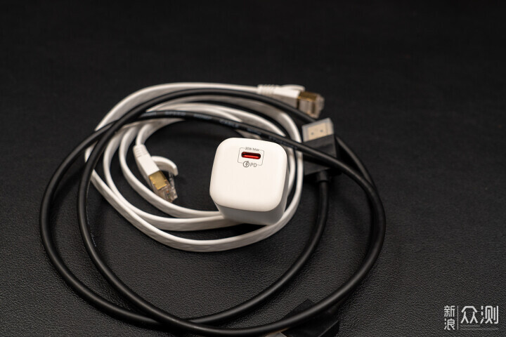 NAS竟然也能随身带!极空间私有云T2体验_新浪众测