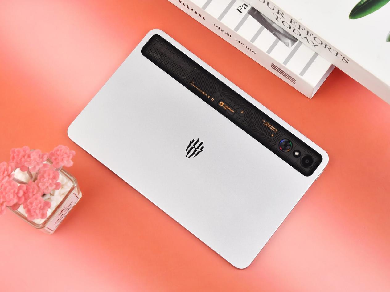 2026年性能小平板推荐指南,屏幕真的很重要