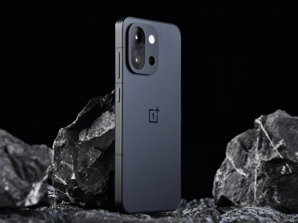 小屏党的梦中情机,一加15T曝光汇总