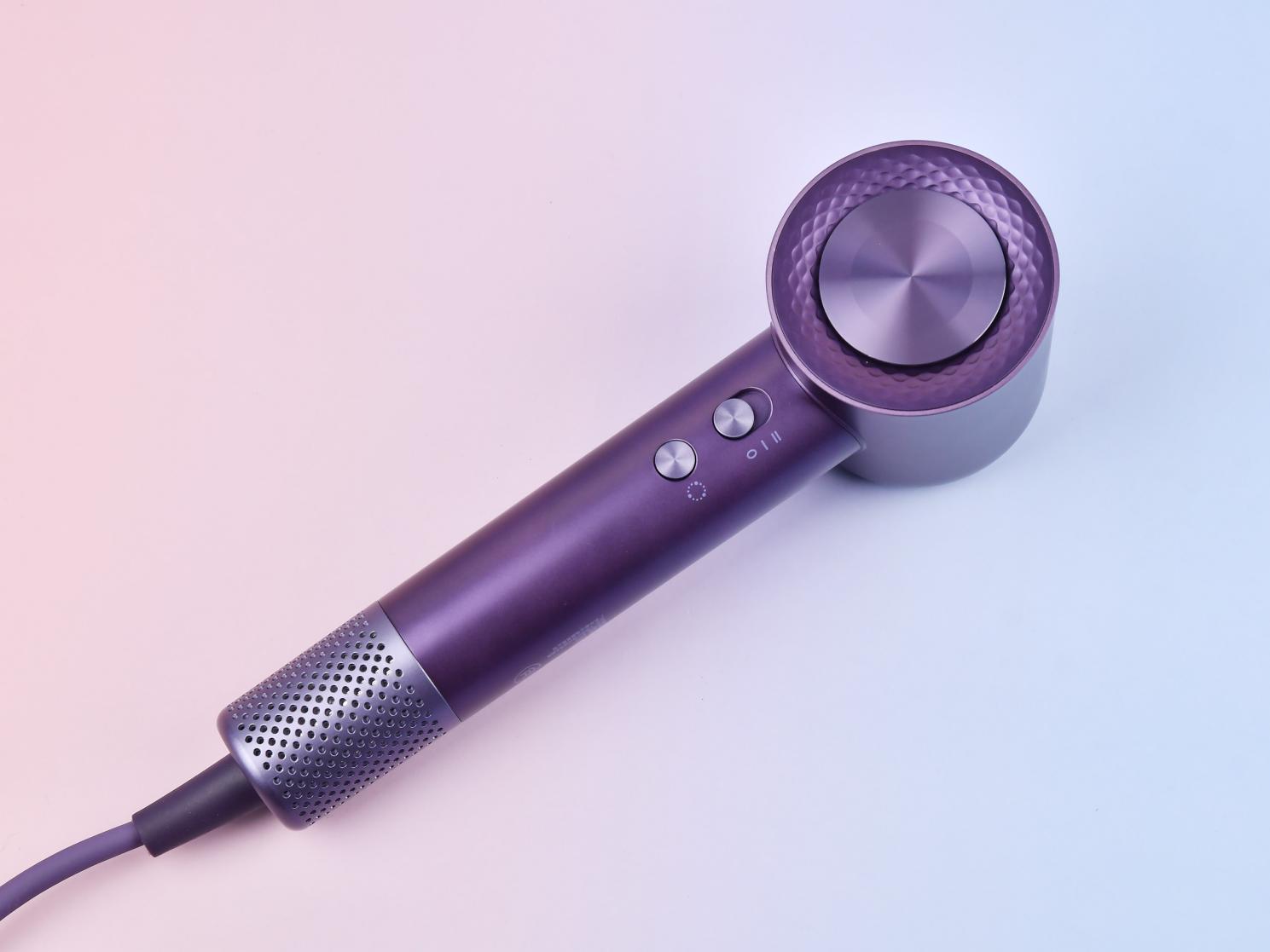 吹发即养发？康夫菱光水离子吹风机Silk3体验：解锁千金水光发的秘密