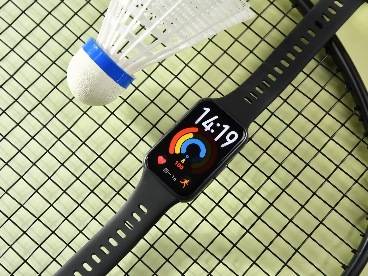 2026年百元智能手环最优选:华为手环 11系列轻薄、健康、运动全面领跑