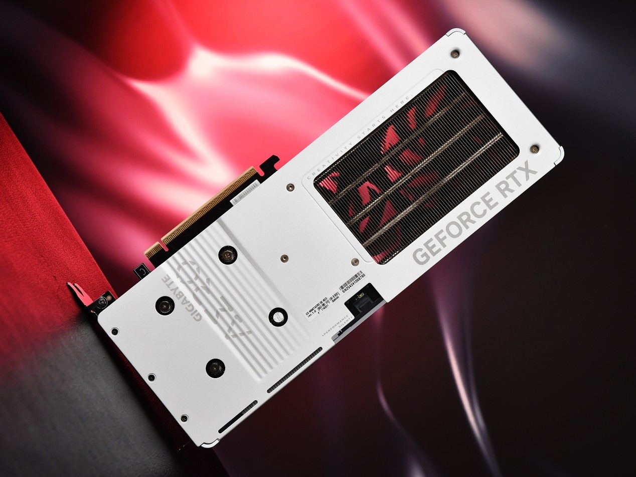 技嘉RTX 5060 Ti AERO OC 8G显卡评测：颜值系2K游戏甜品卡