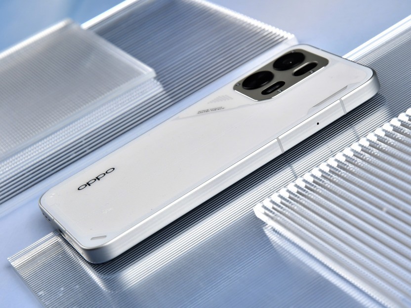 OPPO K15 Pro全面评测：从风扇到 Deco，这次确实有点新东西