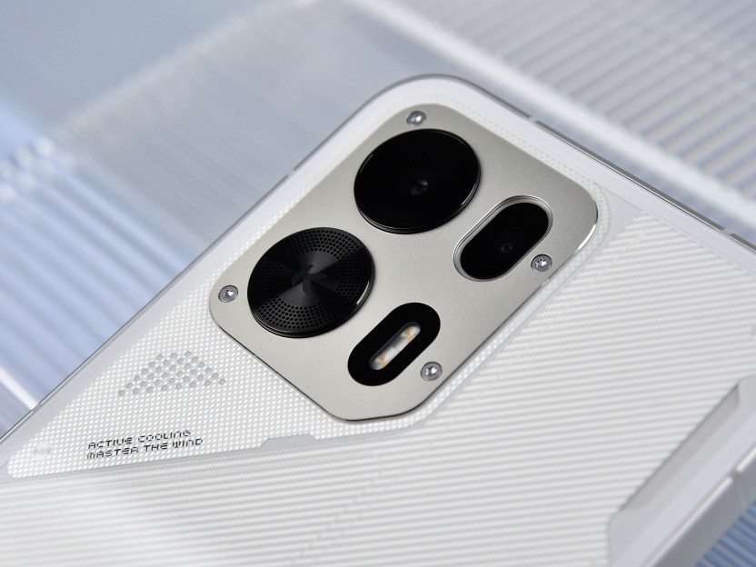 OPPO K15 Pro全面评测：从风扇到 Deco，这次确实有点新东西