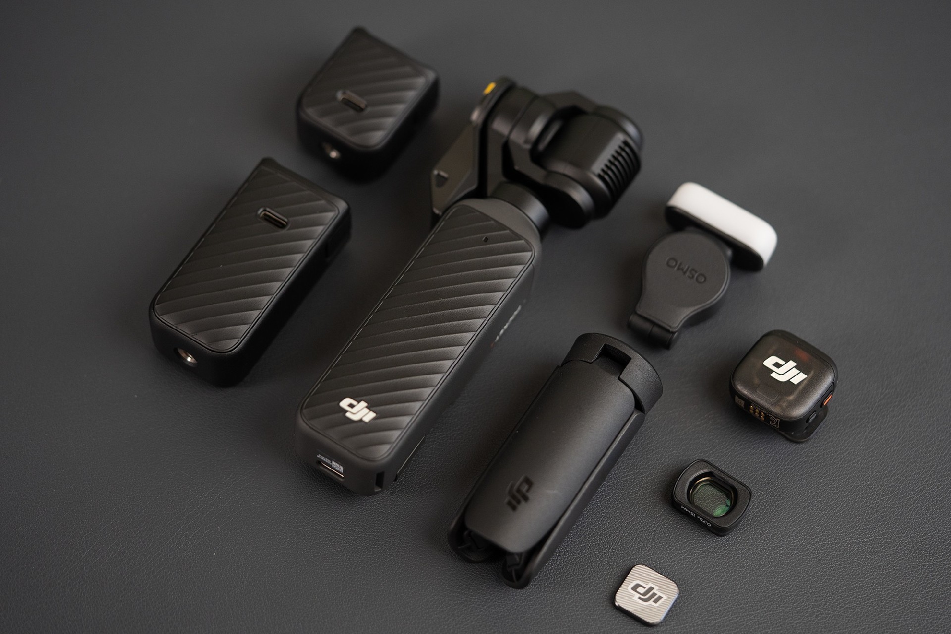 DJI Osmo Pocket 4评测：全新1英寸传感器，体验再升级的口袋云台相机