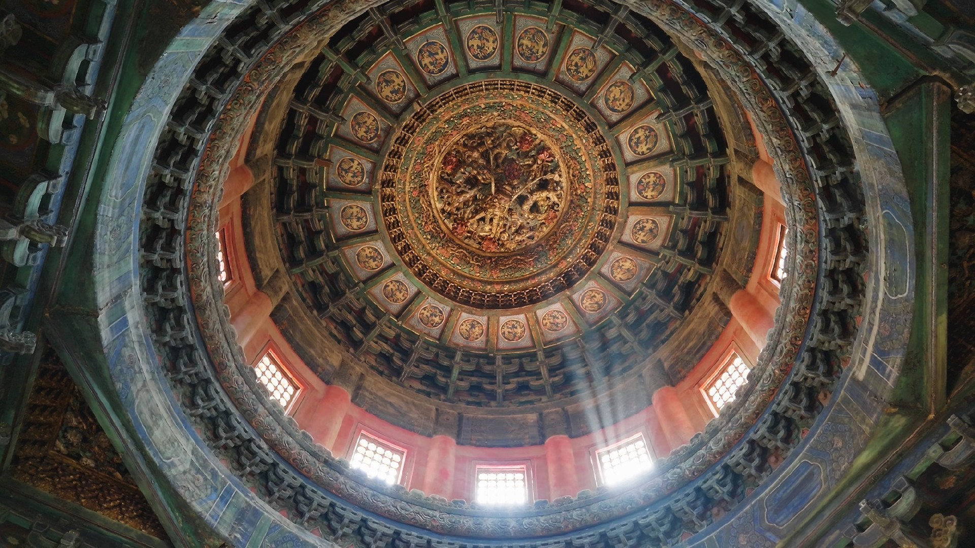 DJI Osmo Pocket 4评测：全新1英寸传感器，体验再升级的口袋云台相机