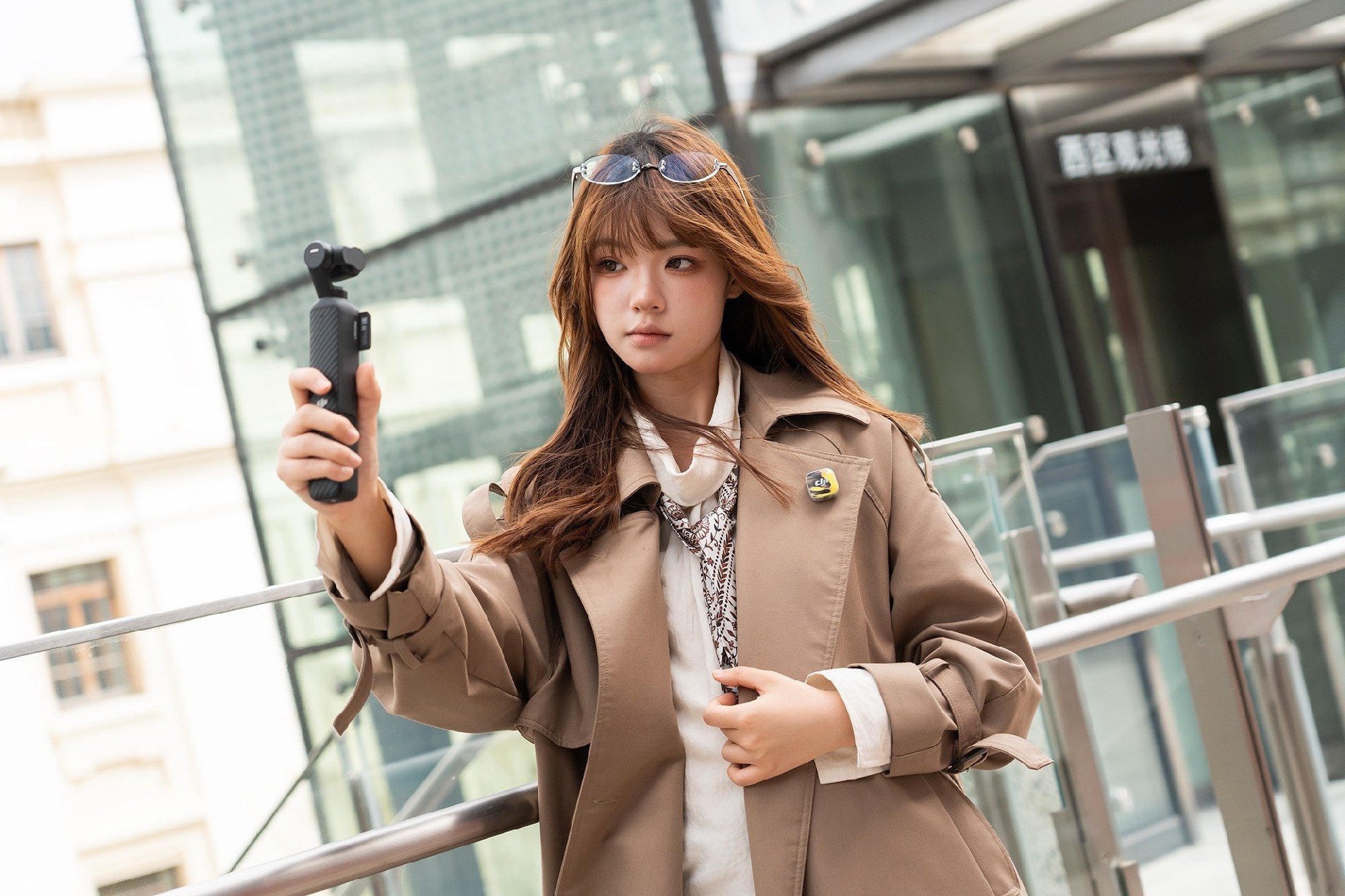 DJI Osmo Pocket 4评测：全新1英寸传感器，体验再升级的口袋云台相机