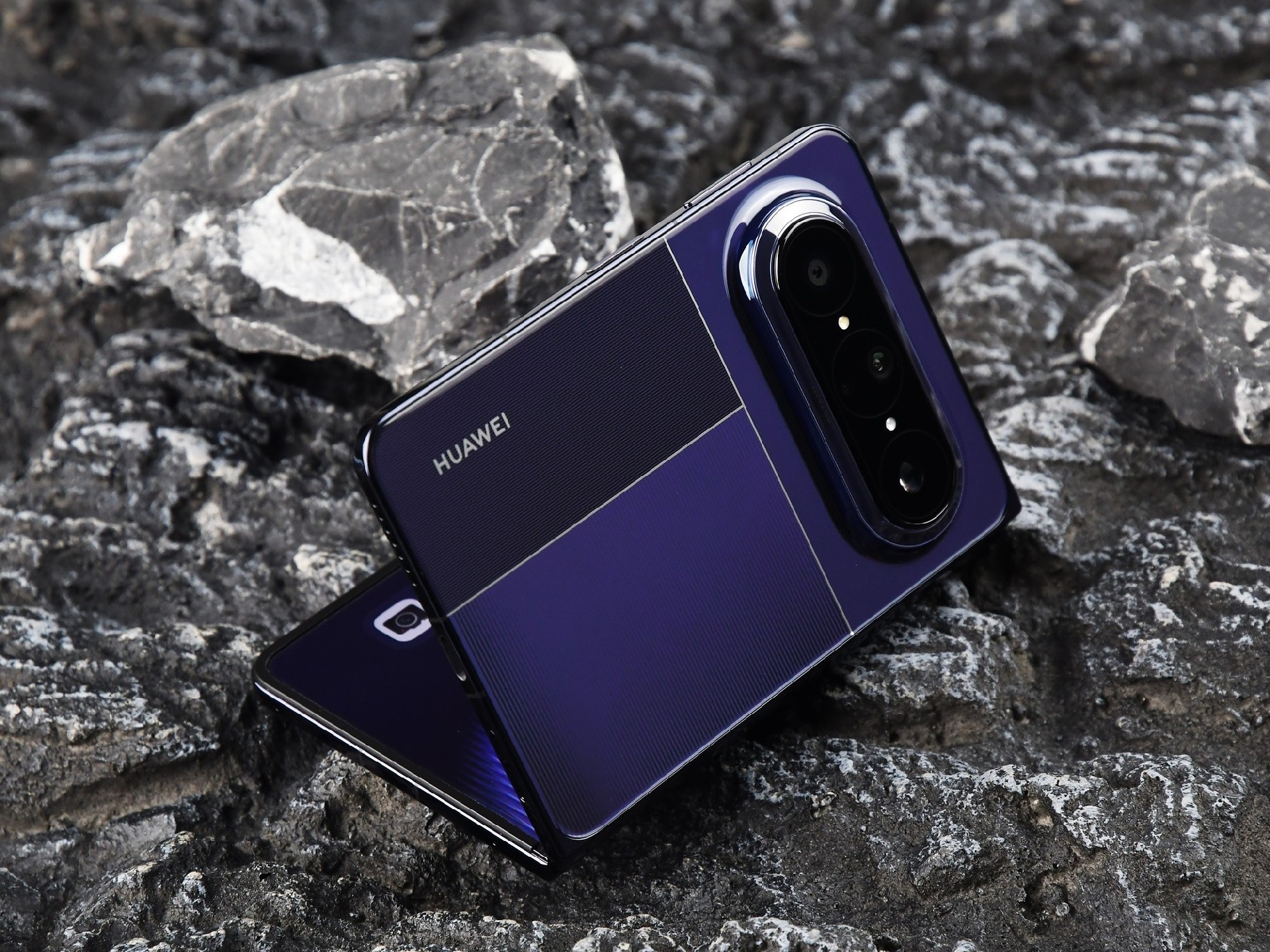 胖折叠的终极形态 华为Pura X Max上手评测