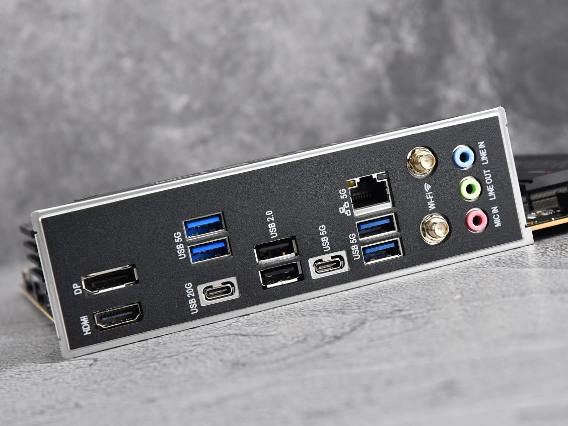 同级没它实惠，同价没它量大，七彩虹B860M PLUS S WIFI7 V20超级黑刃评测