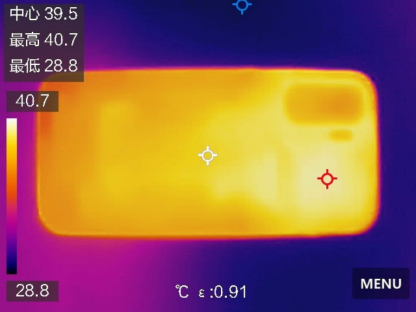 一加 Ace 6 至尊版全面评测：送给FPS玩家的一份梦想礼物