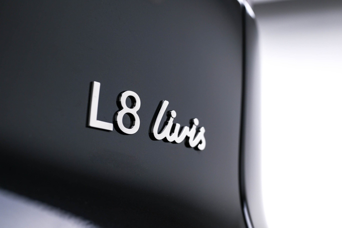 理想L8 Livis开售在即 深度解析如何重塑家用SUV标杆