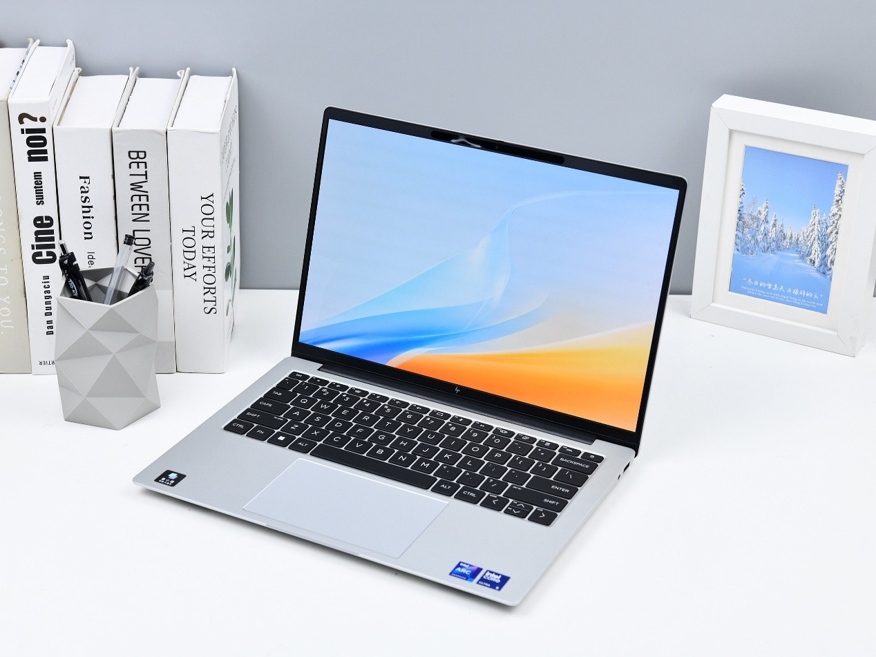 2026暑促1kg轻薄本怎么选？惠普星Book Pro Air 14评测：1.09kg+52W性能释放